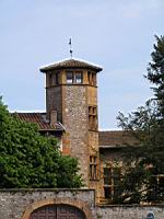 Chazay d'Azergues - Chateau des abbes d'Ainay - Tour (2)